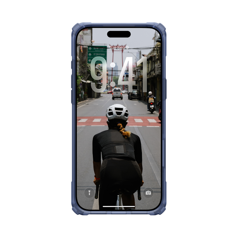 UAG Urban Armor Gear Plasma XTE iPhone 17 Pro Max Case