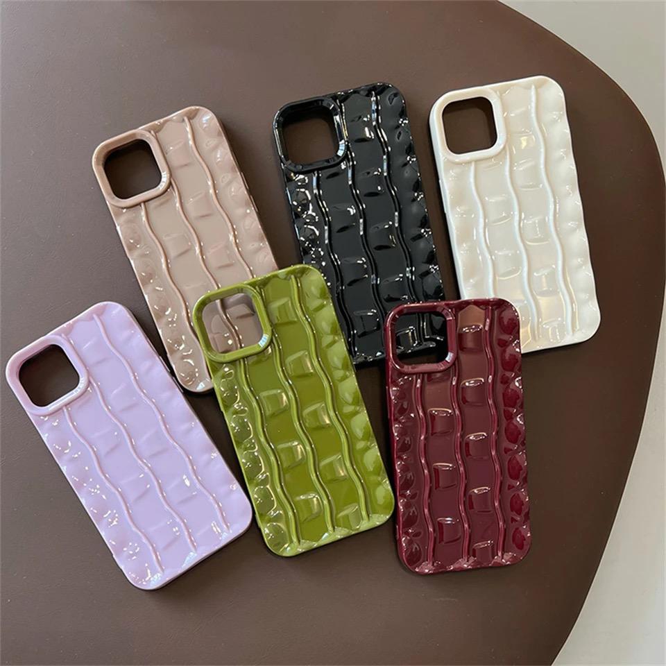 Protective Apple iPhone Back Cover - Luxury 3D Wavy Glossy Textured iPhone Case