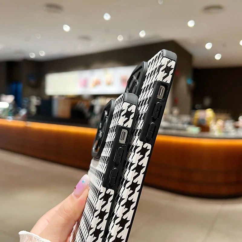 Protective Apple iPhone Back Cover - Black White Fashion Stripes iPhone Soft Textured Silicone Case - Style 5