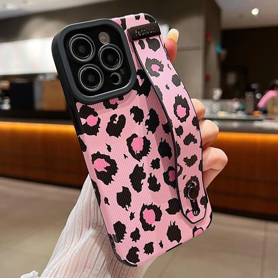 Protective Apple iPhone Back Cover - Pink Leopard Bracelet Stand iPhone Textured Soft Case