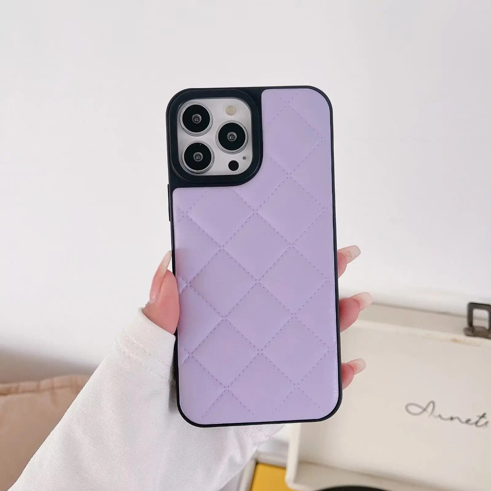 Protective Apple iPhone Back Cover - Classic Diamond Grid Luxury Leather iPhone Hybrid Silicone Case - Style 2