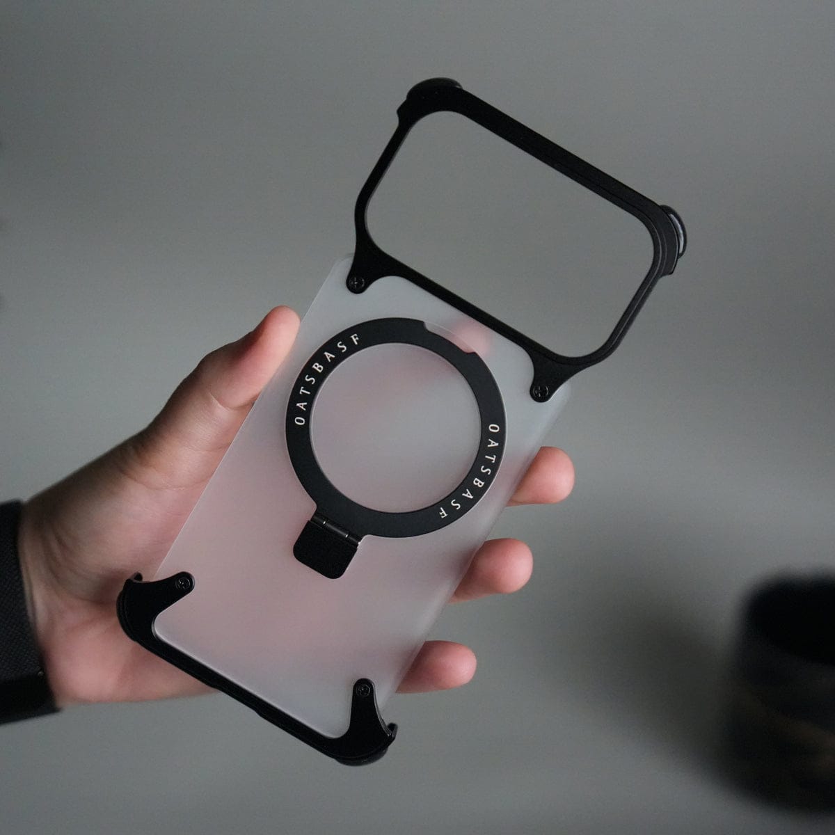 iPhone 17 Pro Max Frosted Frameless Metal Kickstand Case
