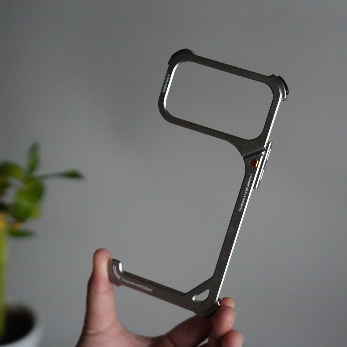 iPhone 17 Pro max 9-Shaped Frameless Metal Bumper Case with Hidden Lens Stand | Shockproof Aviation-Grade Alloy Frame