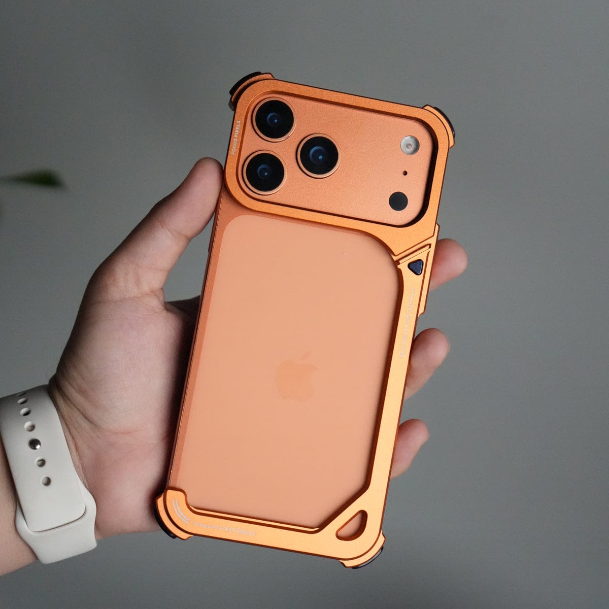 iPhone 17 Pro max 9-Shaped Frameless Metal Bumper Case with Hidden Lens Stand | Shockproof Aviation-Grade Alloy Frame
