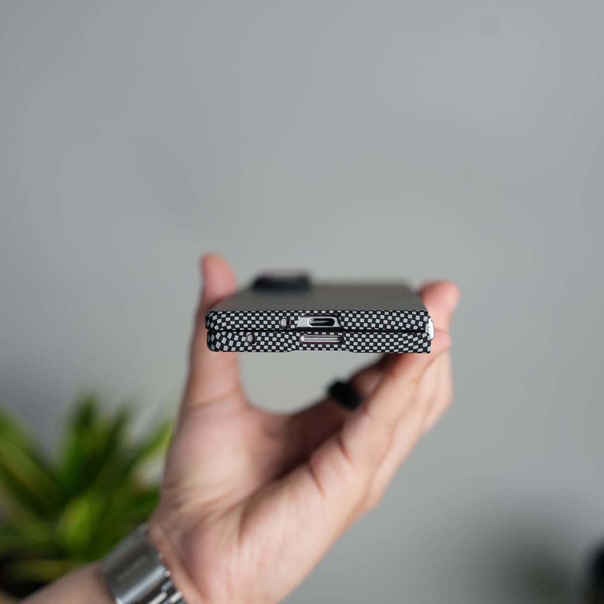 Aramid Design Hard Pc Case for Samsung Galaxy Z Fold 8 Ultra | MagSafe Cover | BlackGrayLine Design