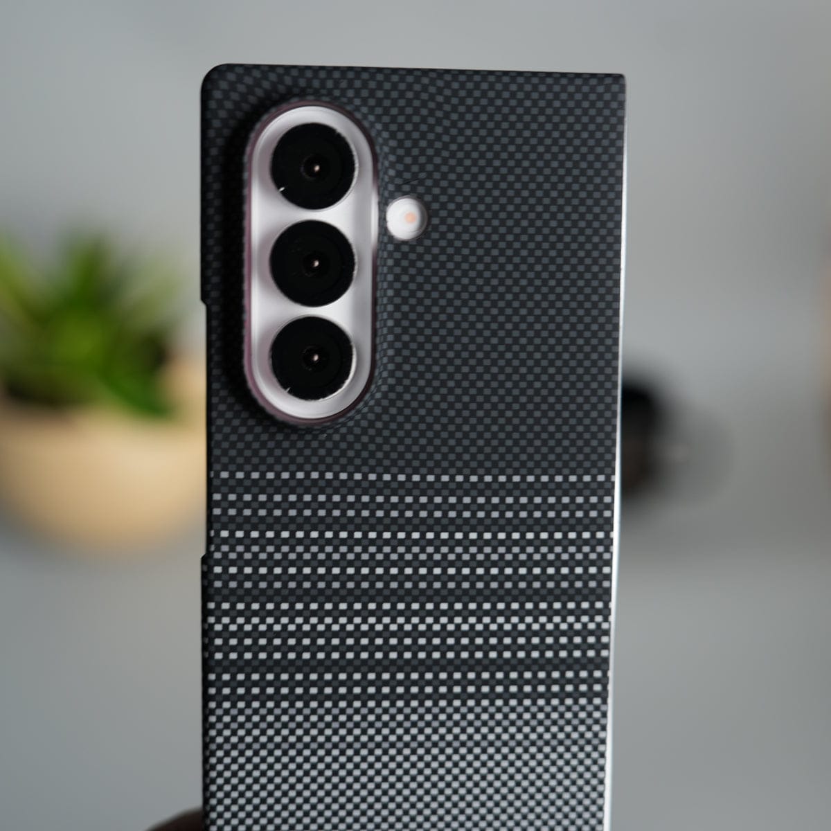 Aramid Design Hard Pc Case for Samsung Galaxy Z Fold 8 Ultra | MagSafe Cover | BlackGrayLine Design