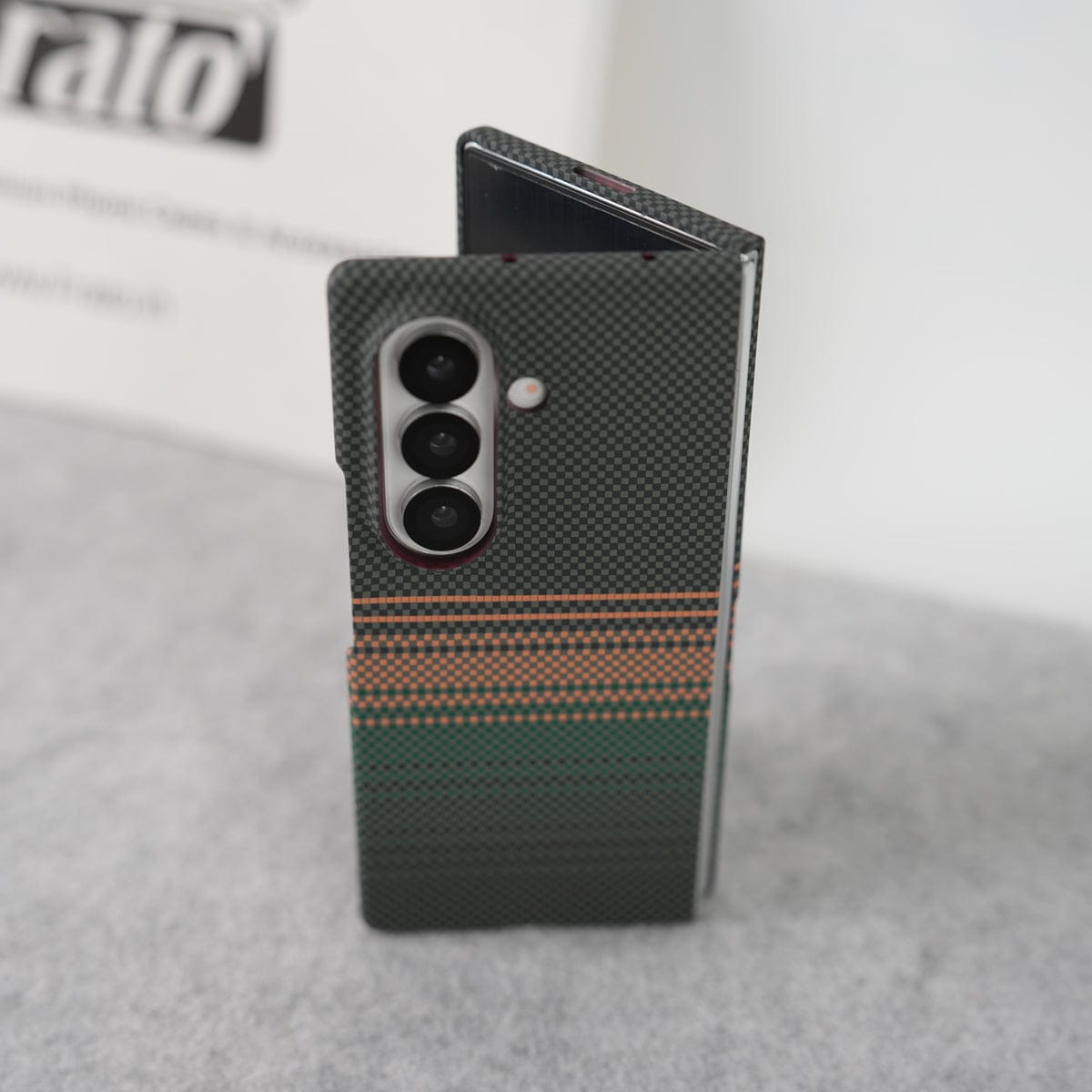 Aramid Design Hard Pc Case for Samsung Galaxy Z Fold 8 Ultra | MagSafe Cover