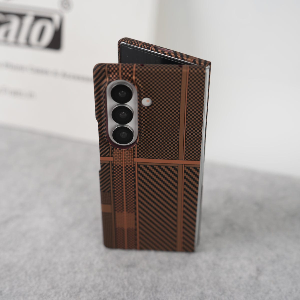 Aramid Design Hard Pc Case for Samsung Galaxy Z Fold 8 Ultra | MagSafe Cover