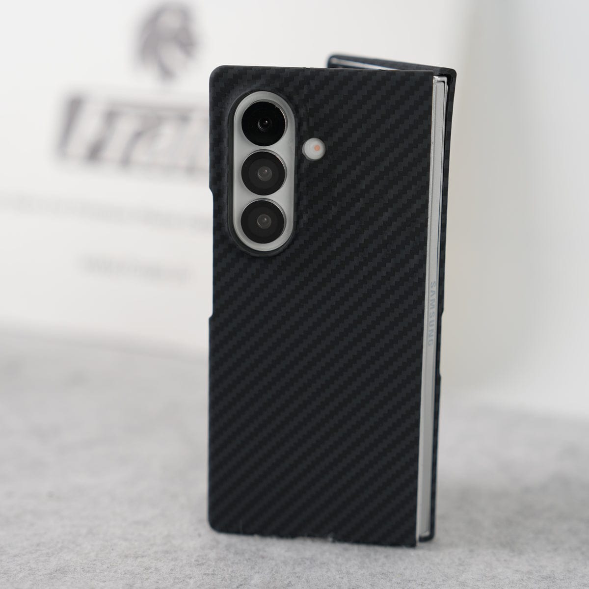 Aramid Design Hard Pc Case for Samsung Galaxy Z Fold 8 Ultra | MagSafe Cover