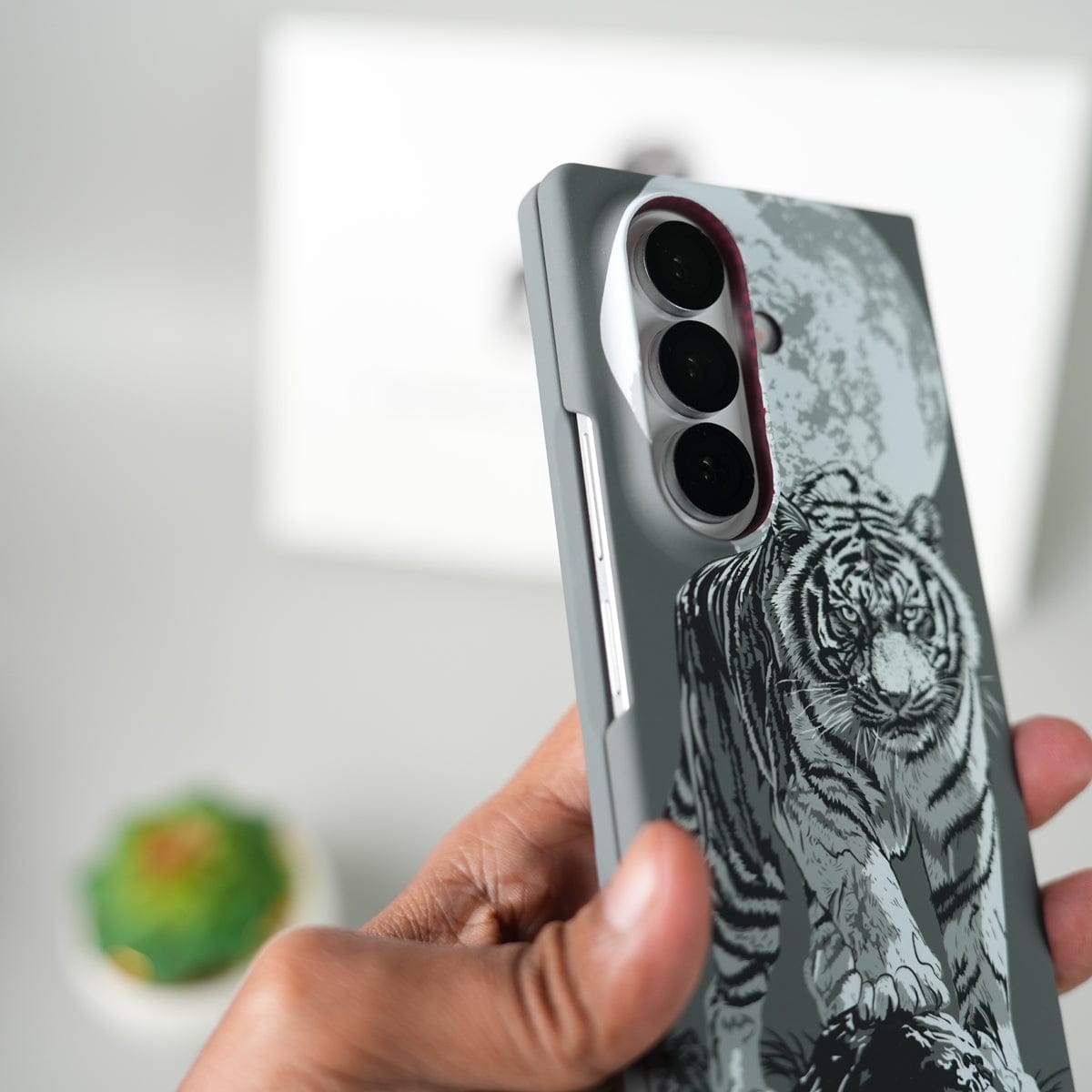 Tiger Printed Hard PC Cover for Samsung Galaxy Z Fold 8 Ultra with MagSafe | Shockproof Slim Protection