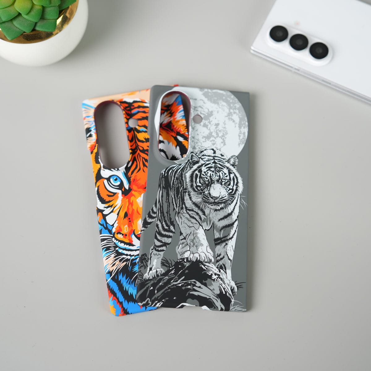 Tiger Printed Hard PC Cover for Samsung Galaxy Z Fold 8 Ultra with MagSafe | Shockproof Slim Protection