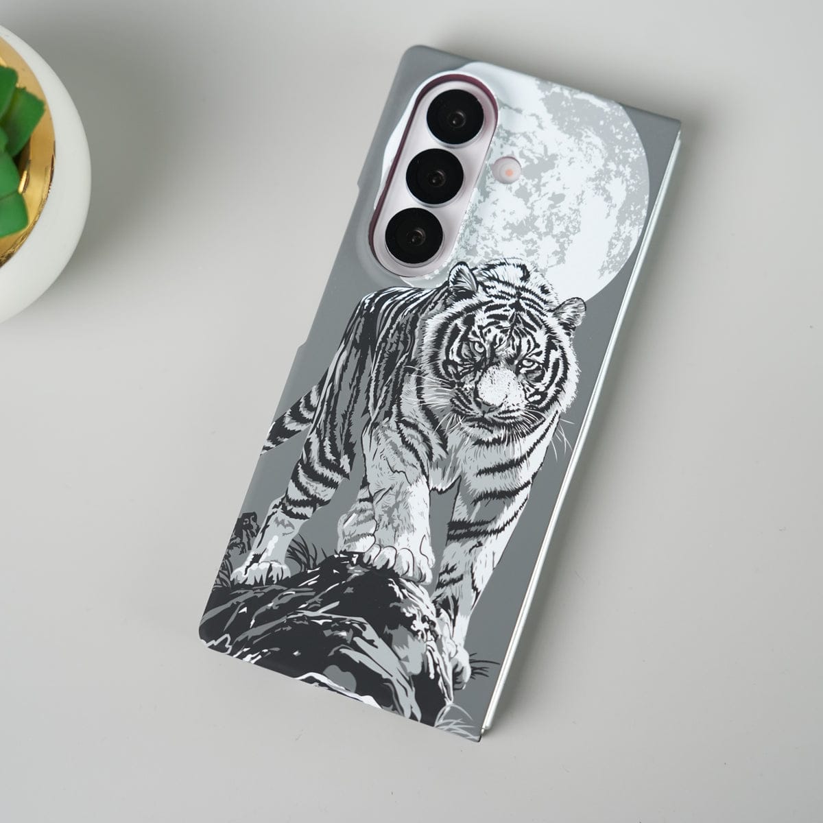 Tiger Printed Hard PC Cover for Samsung Galaxy Z Fold 8 Ultra with MagSafe | Shockproof Slim Protection