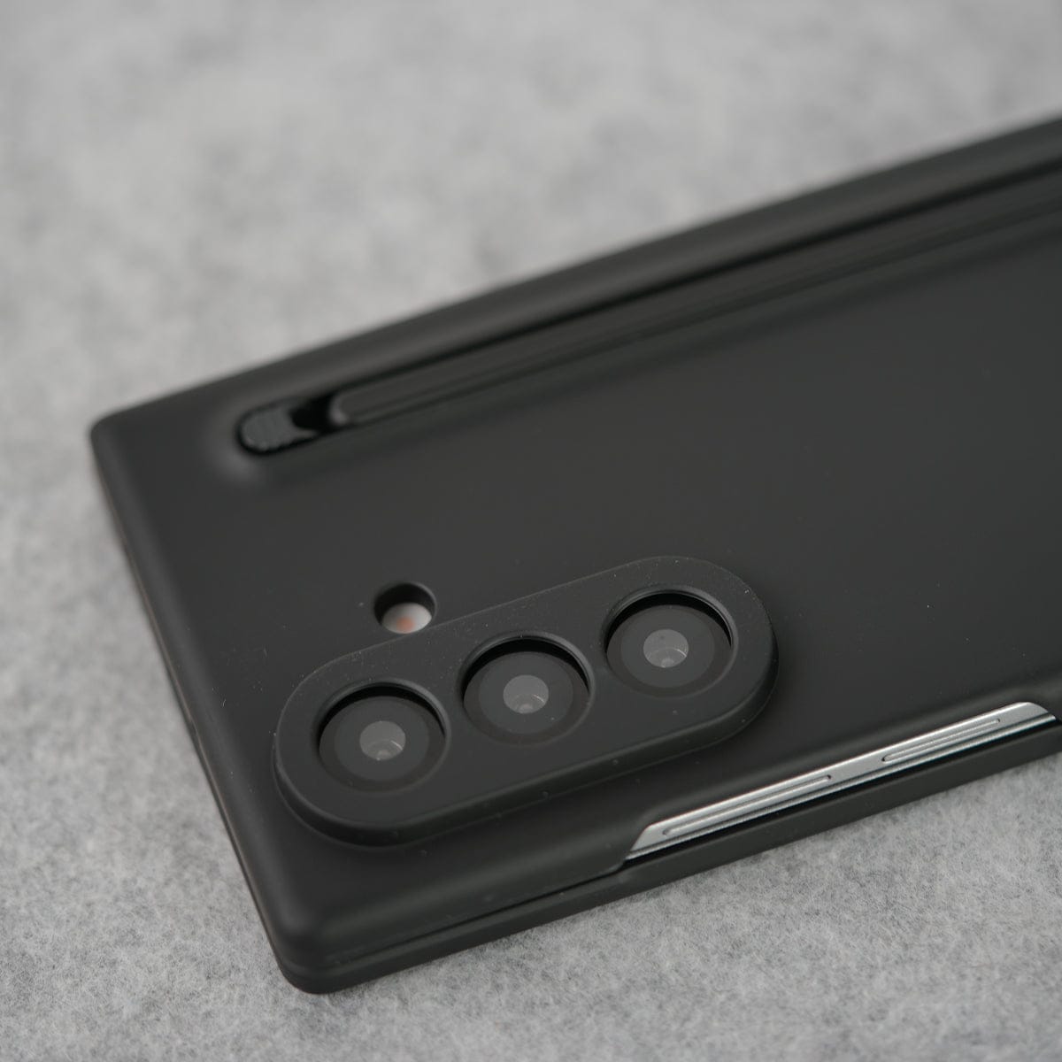 Slim Pen Slot Ultra Thin PC Protective Cover For Samsung Galaxy Z Fold 8 Ultra