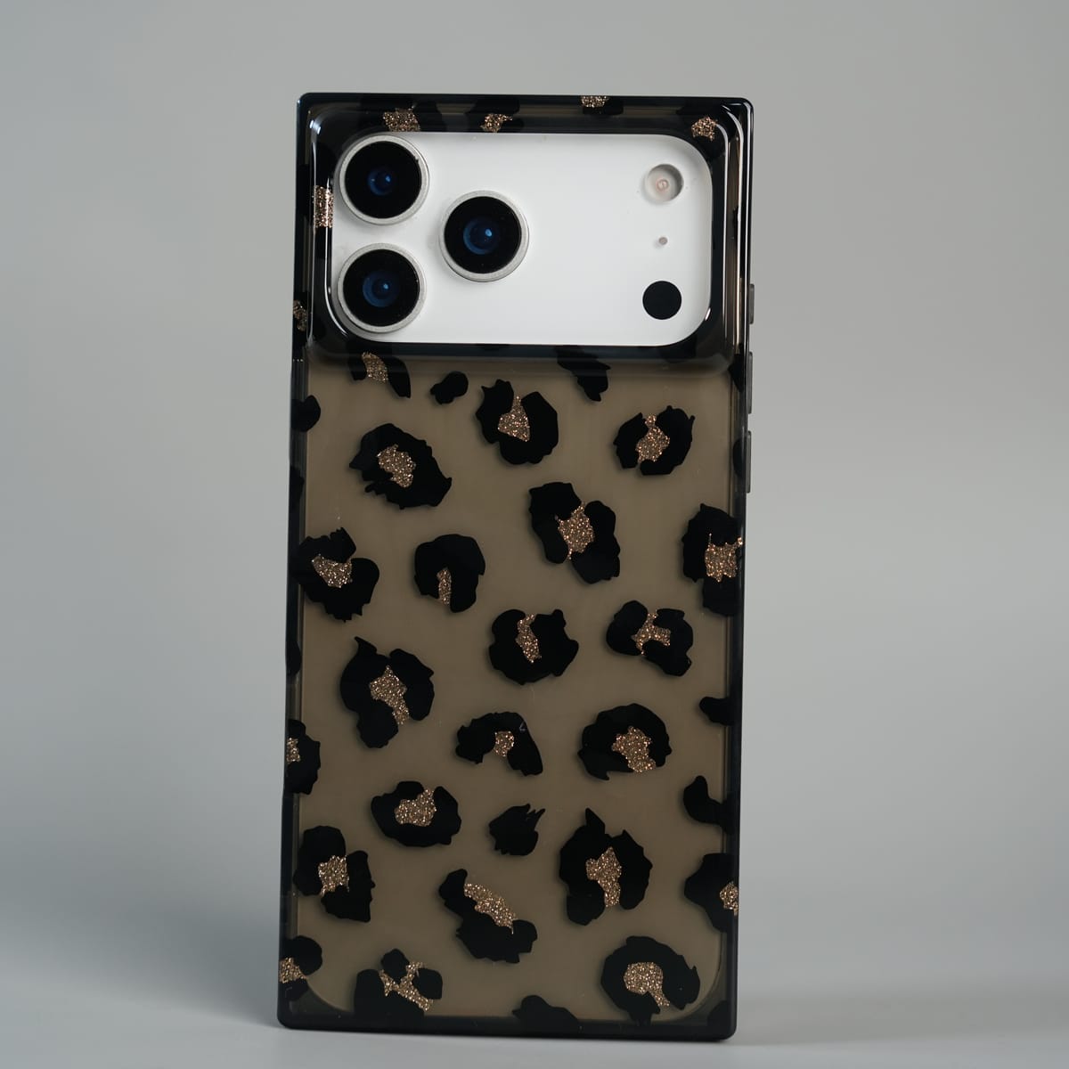 iPhone 17 Series Luxury Leopard Print Glossy Silicone Case