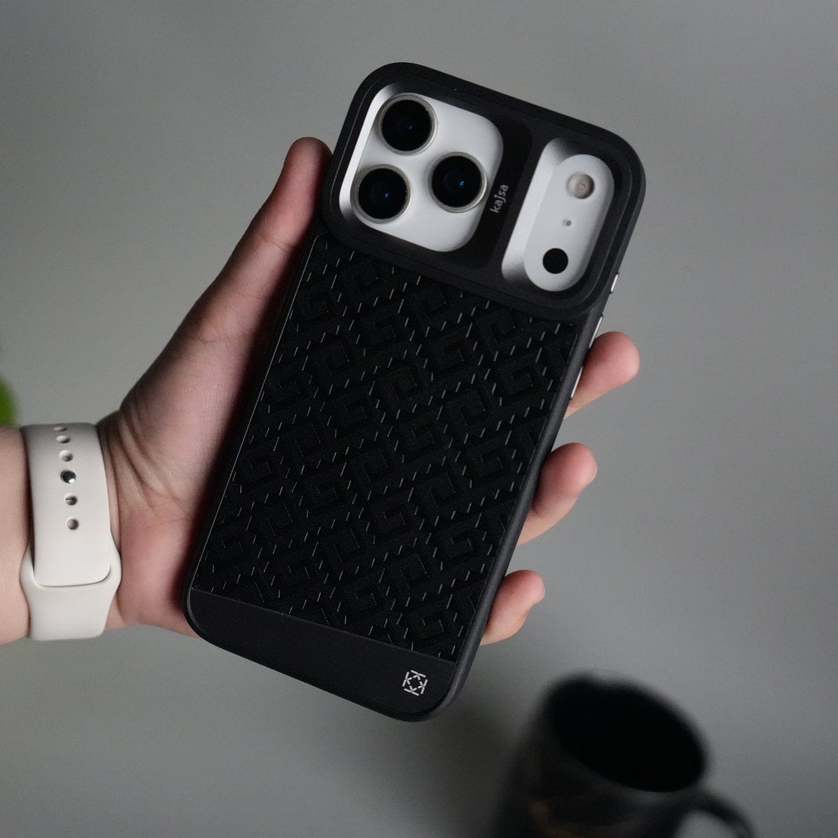 iPhone 17 Pro Max GeoMaze Pattern Leather Case | Premium Luxury Back Cover with Metal Camera Frame
