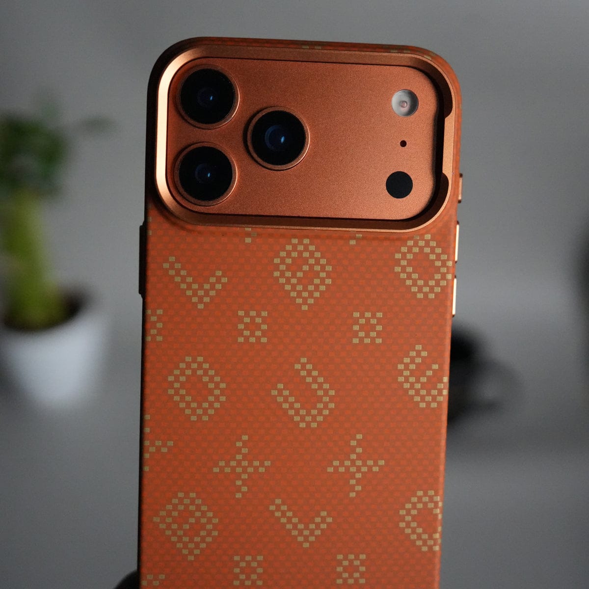 iPhone 17 Pro Max Aramid Fiber Slim Case Cover | Orange