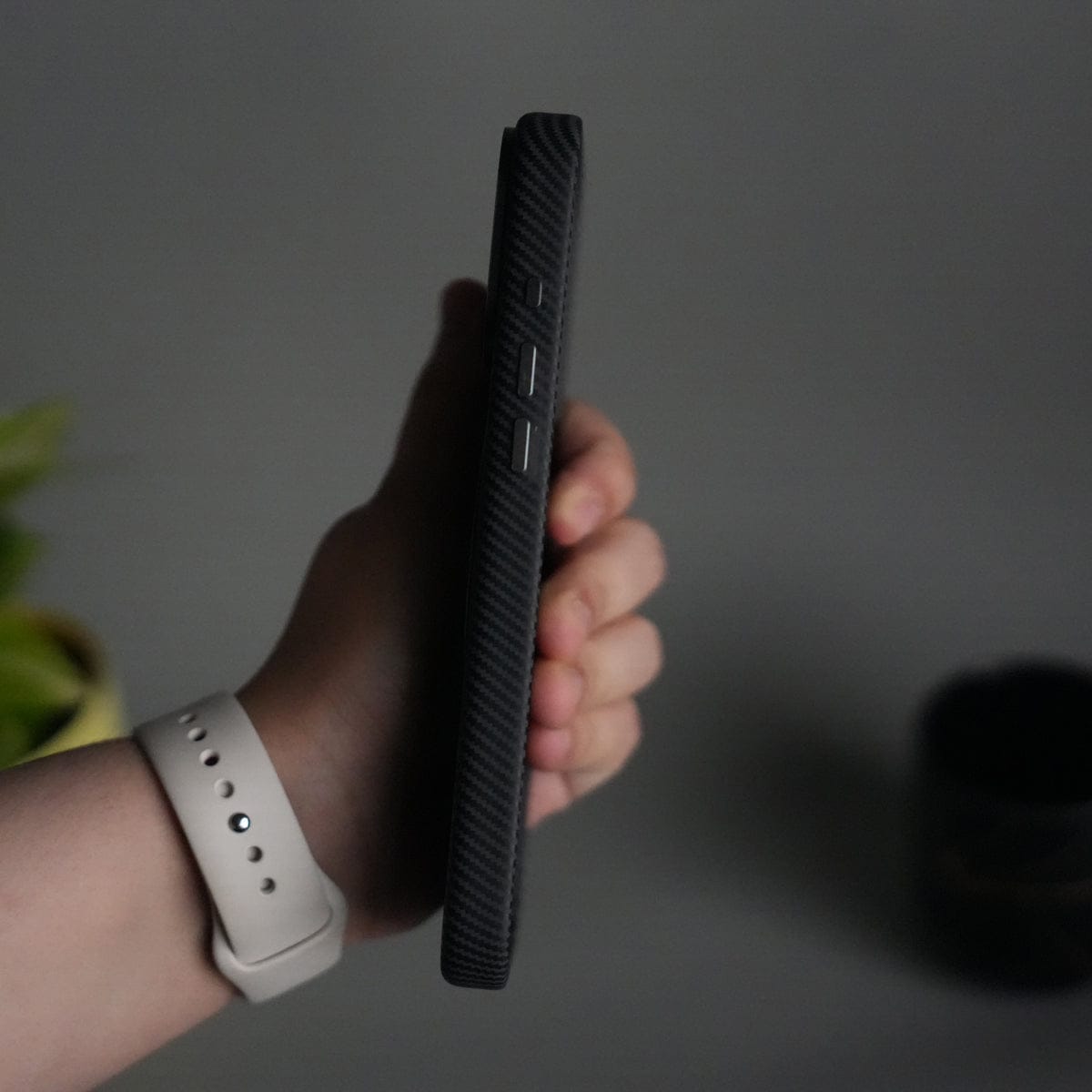 iPhone 17 Pro Max Carbon Fiber Texture Case with Metal Camera Frame & Rotating Ring Stand