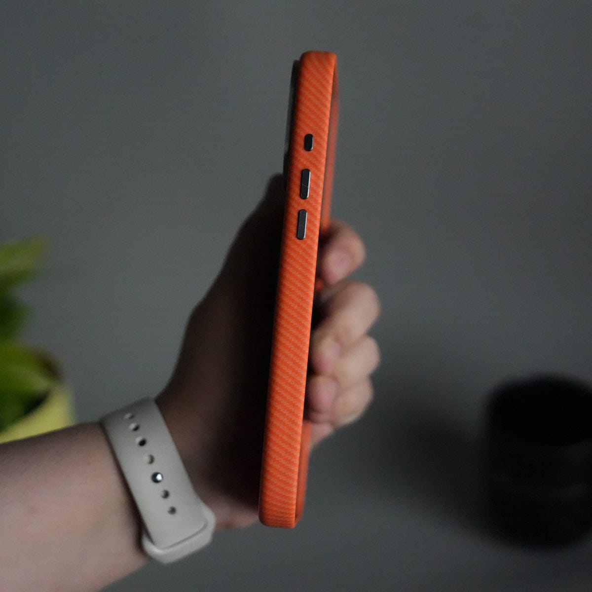 iPhone 17 Pro Max Carbon Fiber Texture Case with Metal Camera Frame & Rotating Ring Stand