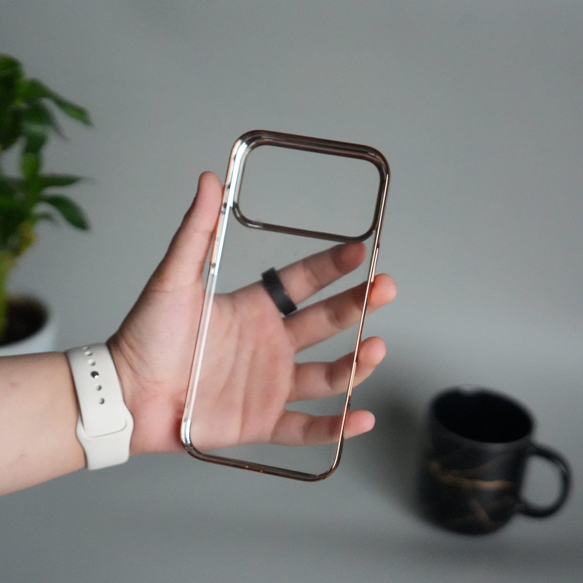 iPhone 17 Pro Max Clear Transparent Case | Slim Back Cover with Electroplated Edges | Desert Gold