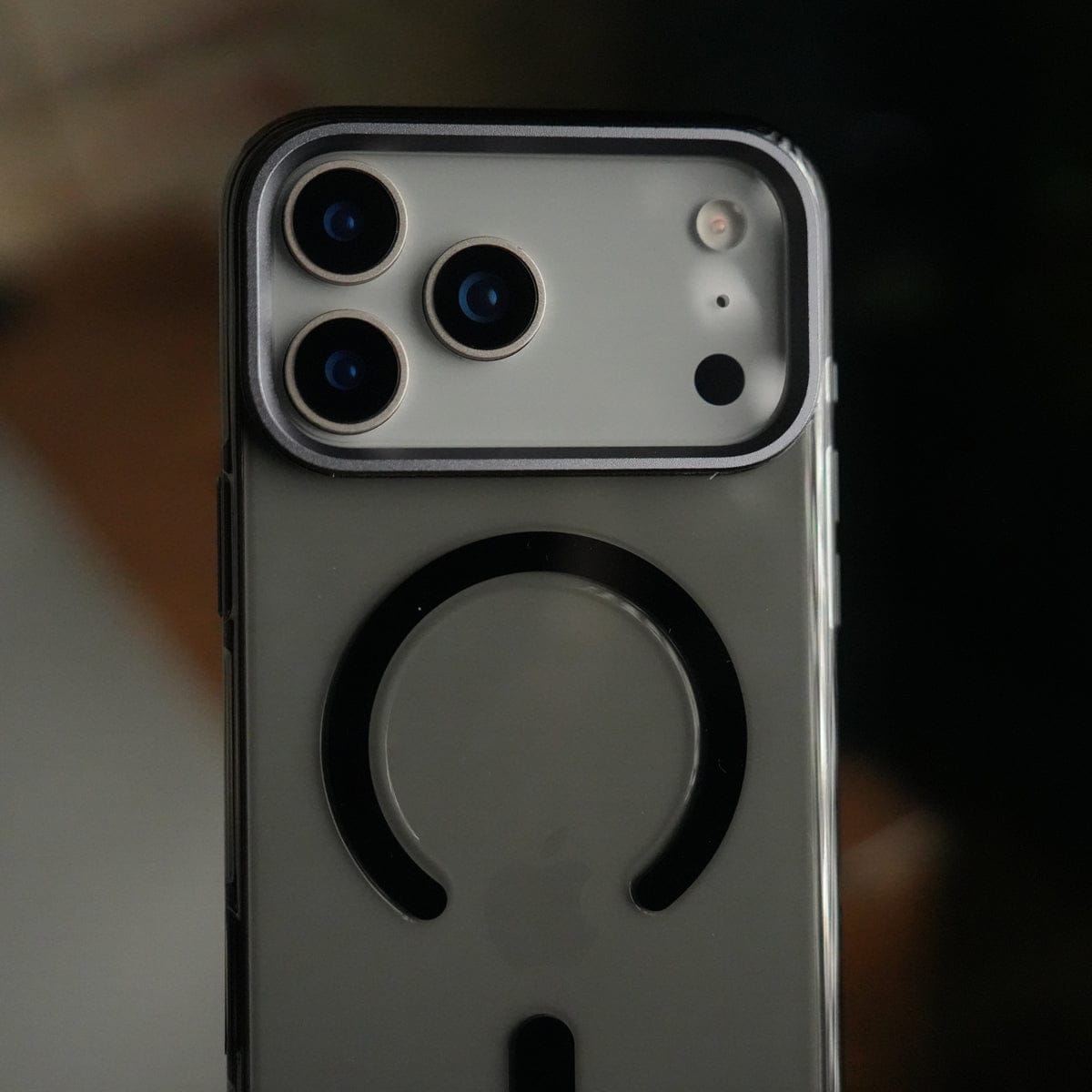 iPhone 17 Pro Max Hard Crystal Transparent MagSafe Case | Anti-Yellow Clear Back Cover with Metal Camera Bump