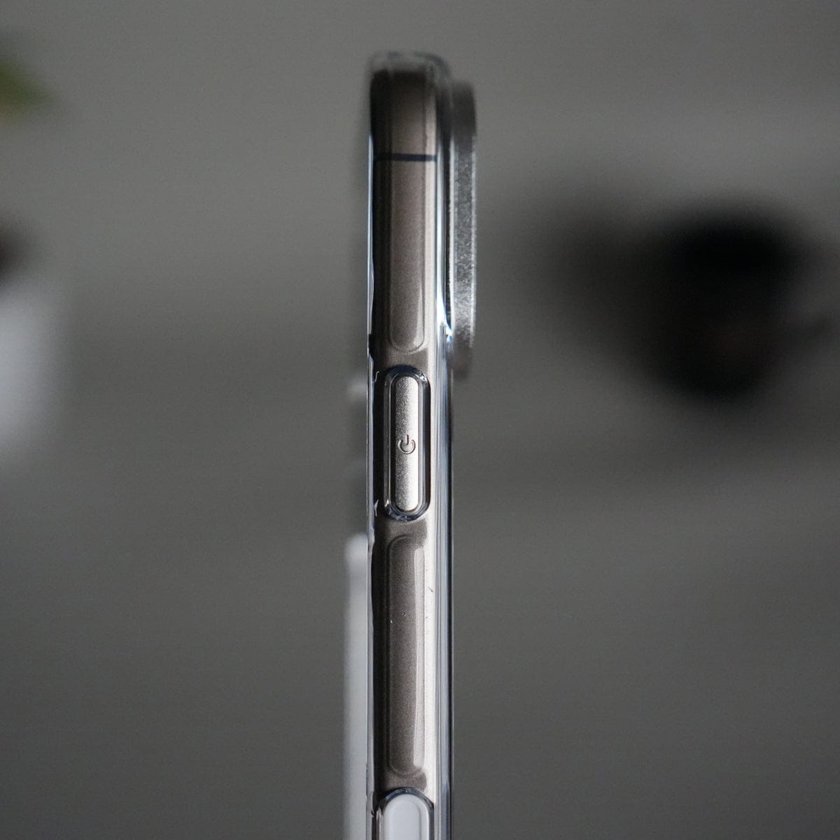iPhone 17 Pro Max Hard Crystal Transparent MagSafe Case | Anti-Yellow Clear Back Cover with Metal Camera Bump