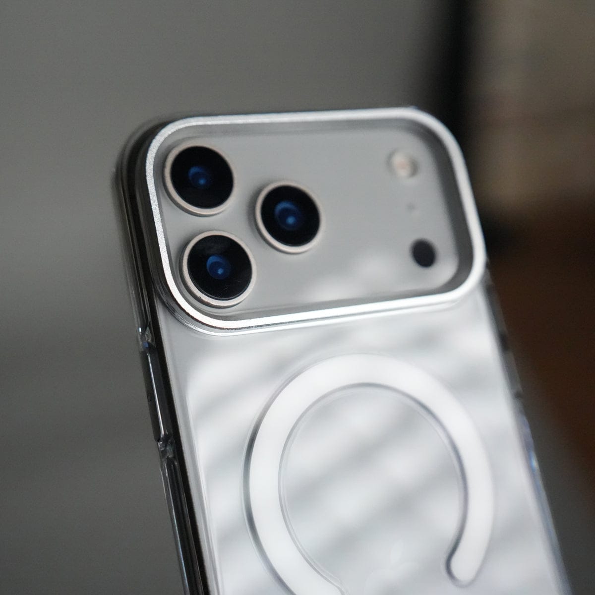 iPhone 17 Pro Max Hard Crystal Transparent MagSafe Case | Anti-Yellow Clear Back Cover with Metal Camera Bump