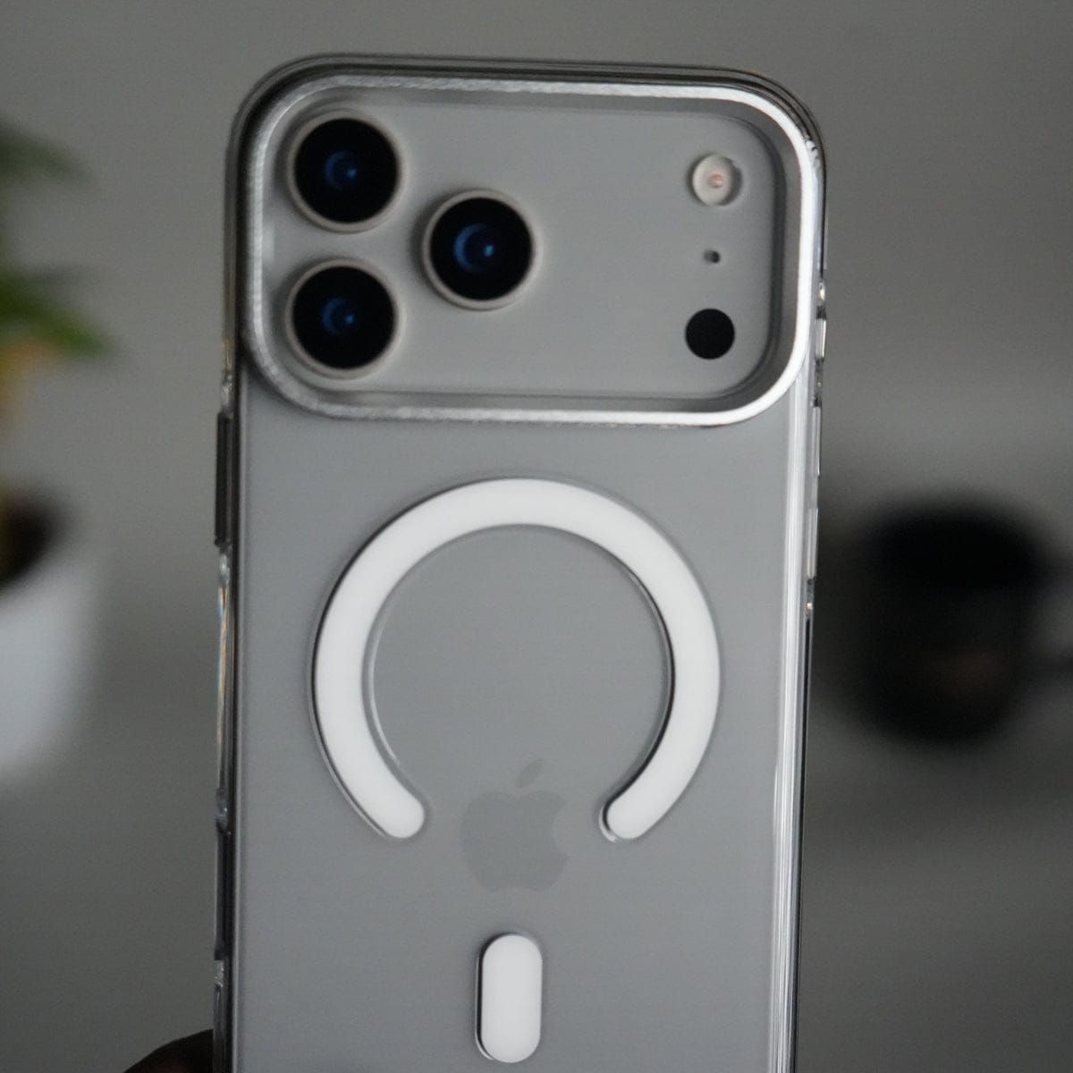 iPhone 17 Pro Max Hard Crystal Transparent MagSafe Case | Anti-Yellow Clear Back Cover with Metal Camera Bump