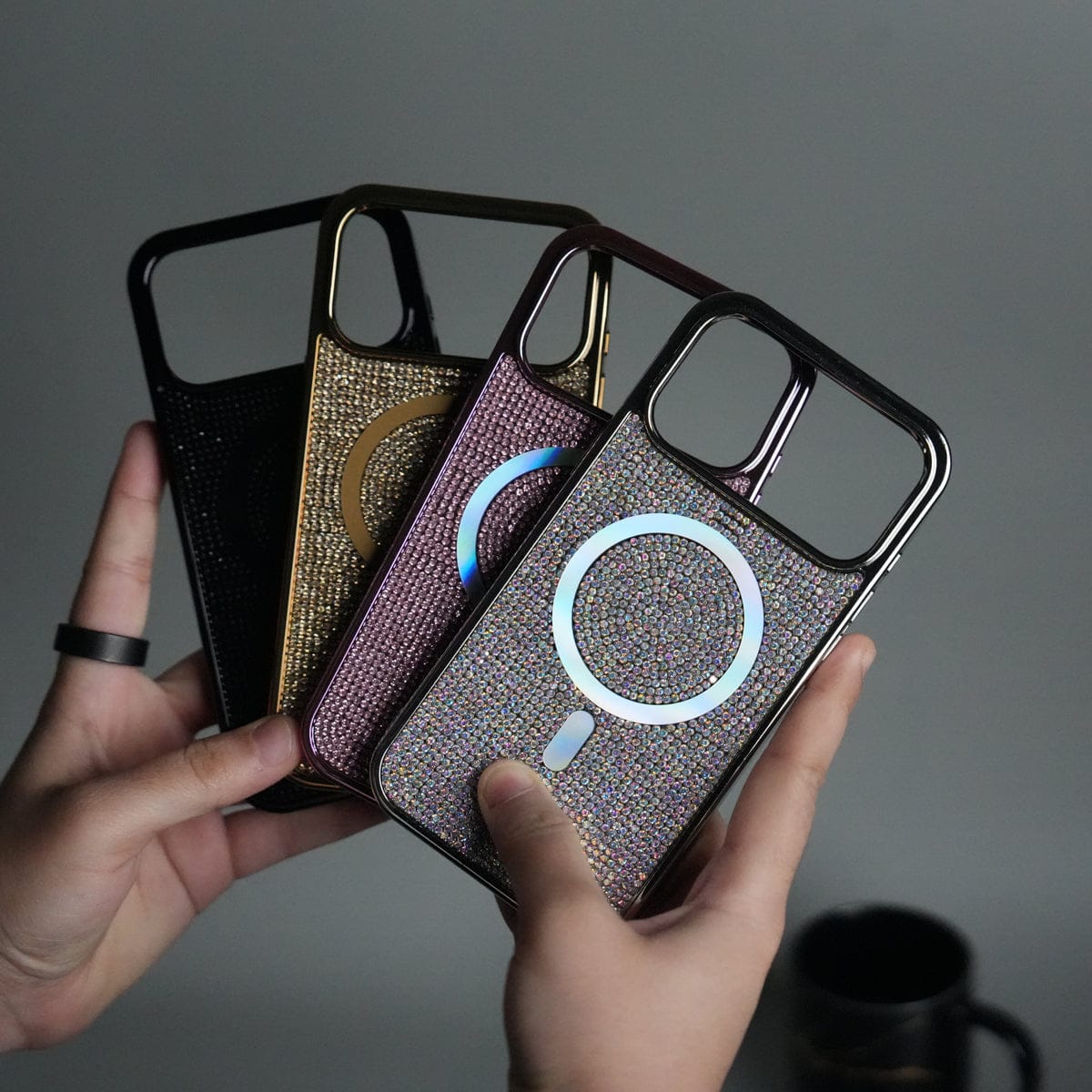iPhone 17 Pro Max Luxury Diamond Case Cover