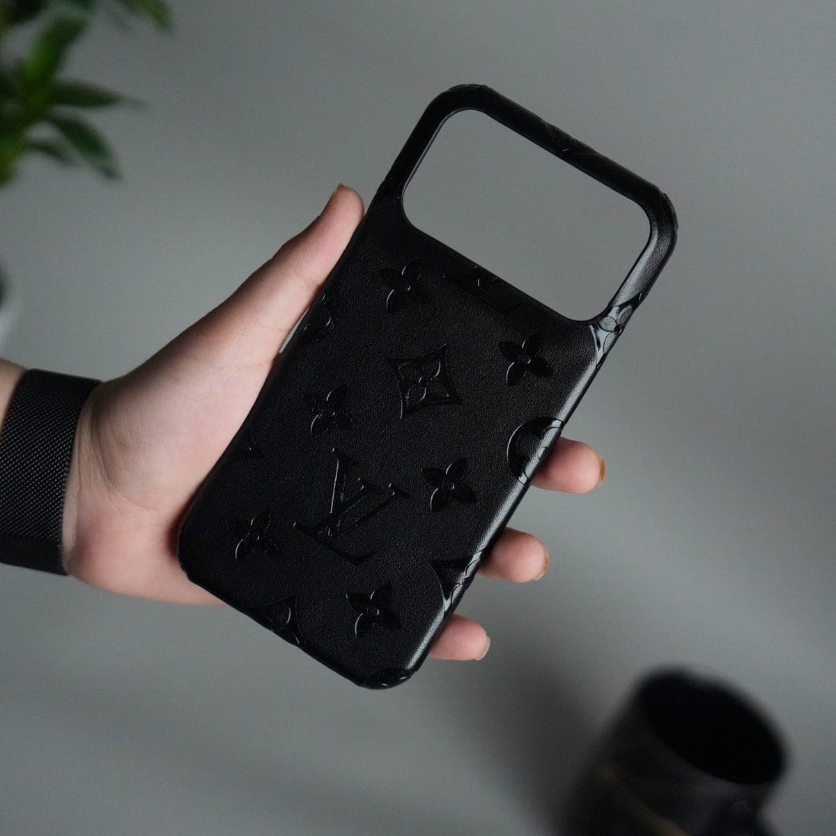 iPhone 17 Pro Max Luxury PU Leather Fashion Brand Case Cover