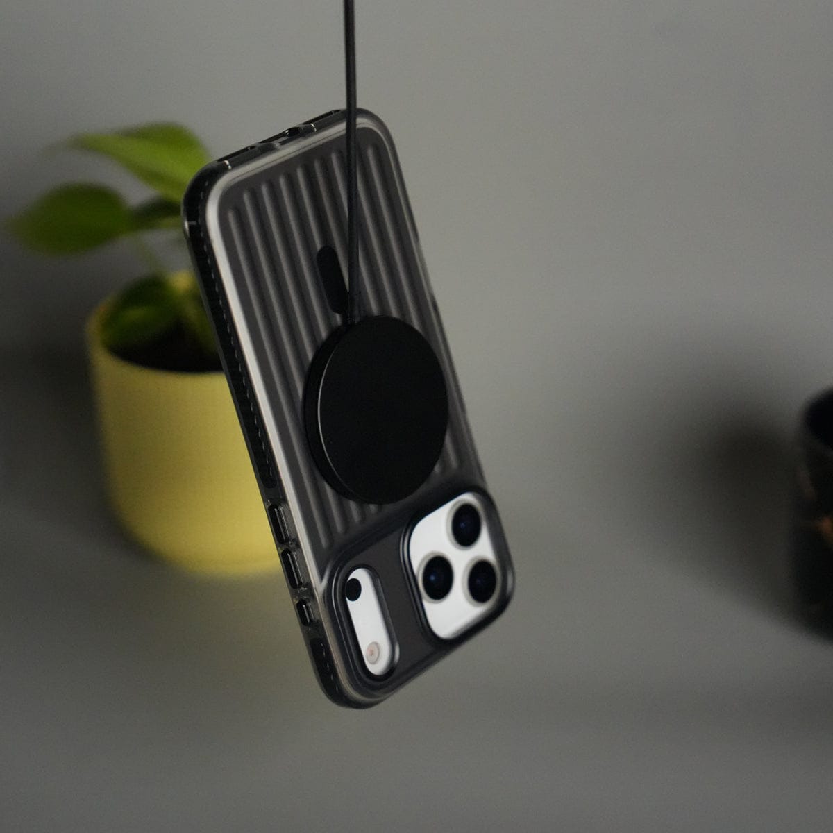 iPhone 17 Pro Max MagSafe Suitcase Design Case | Shiny Texture Back Cover