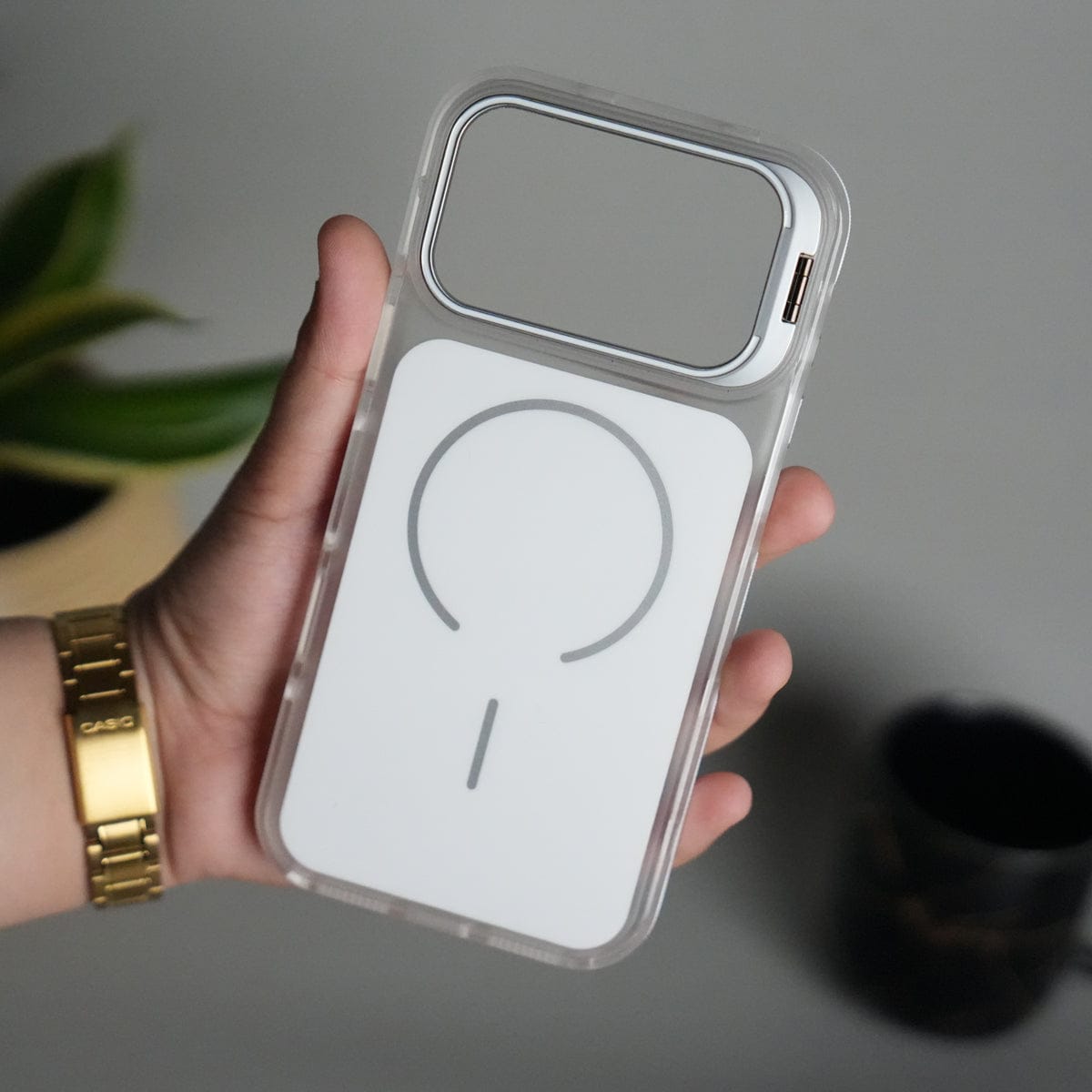 iPhone 17 Pro Max Matte Finish MagSafe Case with Ultra-Slim Metal Kickstand