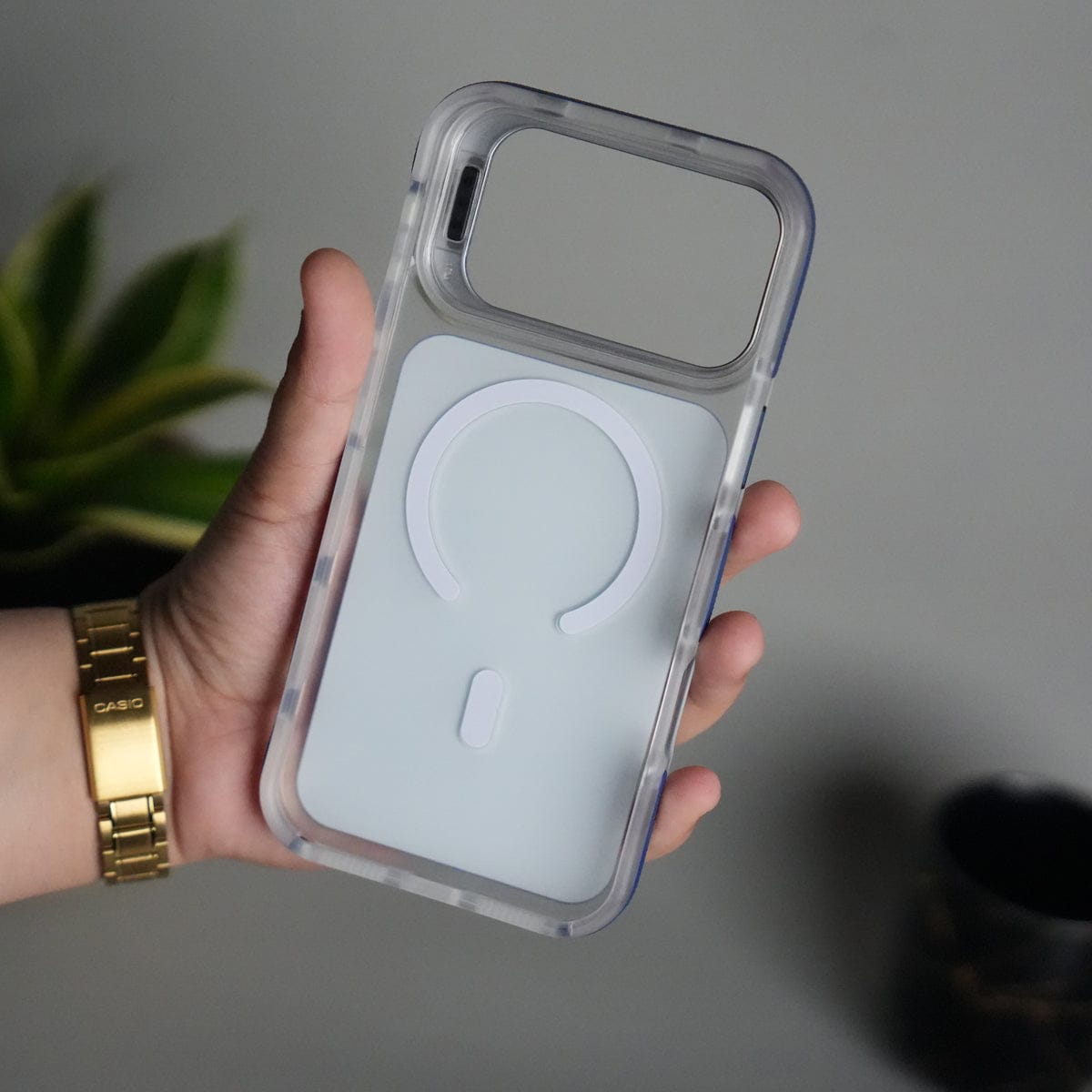 iPhone 17 Pro Max Matte Finish MagSafe Case with Ultra-Slim Metal Kickstand