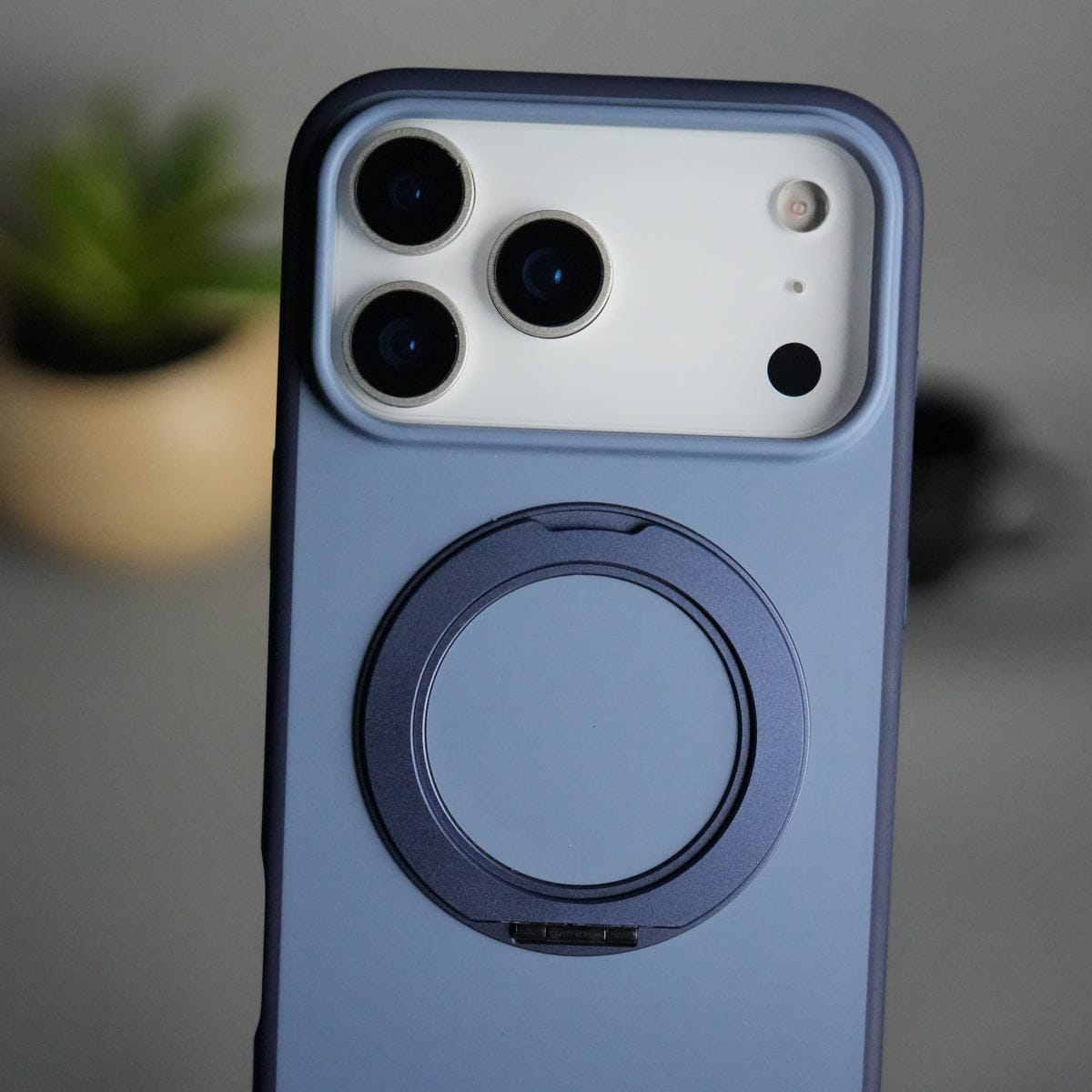 iPhone 17 Pro Max Matte Shockprof Case with Metal 360° Kickstand