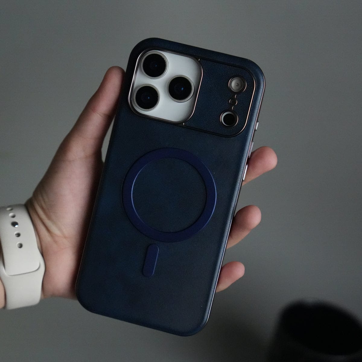 iPhone 17 Pro Max Metallic Textured Leather MagSafe Ring Case Cover
