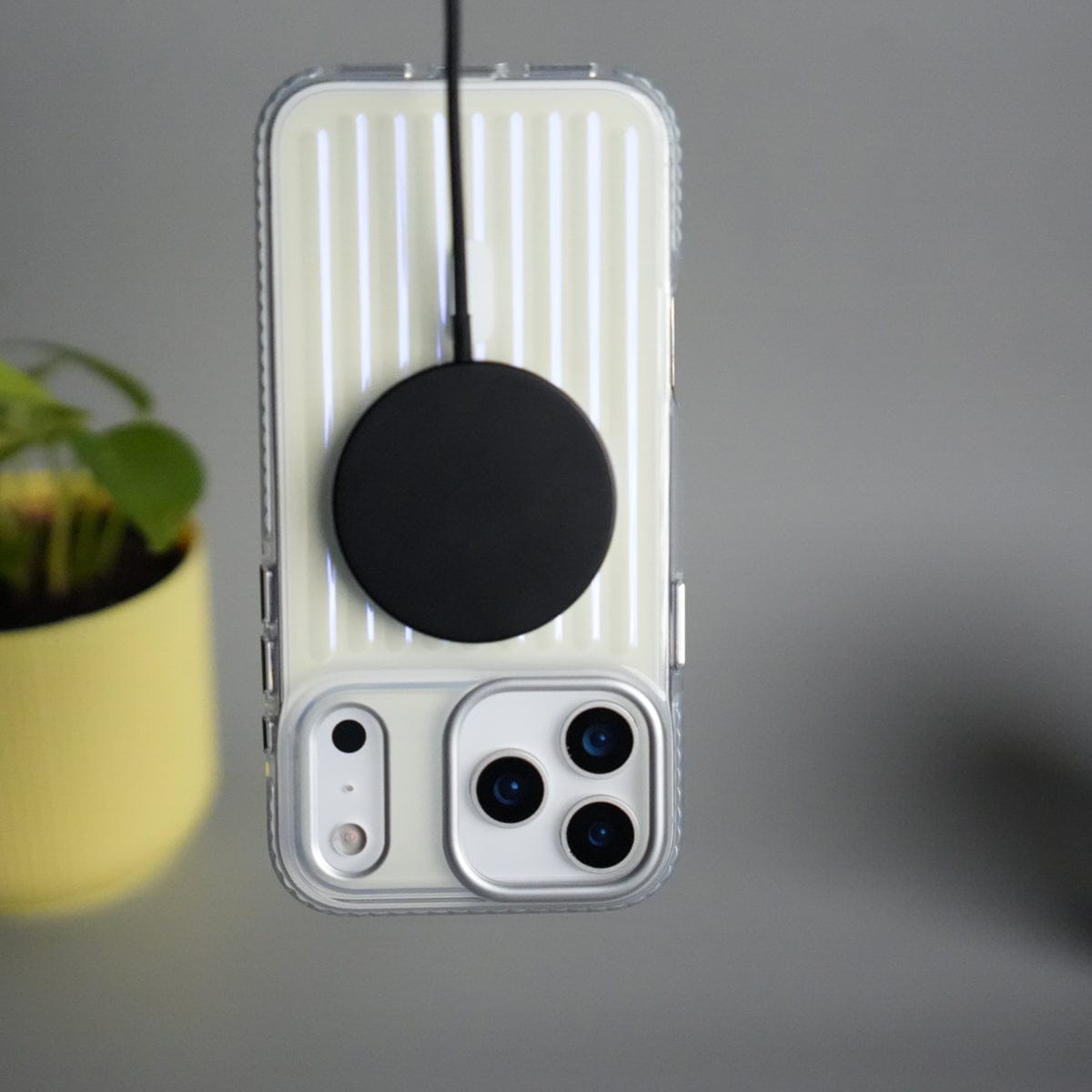iPhone 17 Pro Max Transparent MagSafe Suitcase Design Case Back Cover