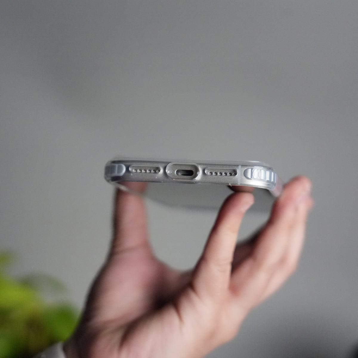 iPhone 17 Pro Max Transparent MagSafe Suitcase Design Case Back Cover