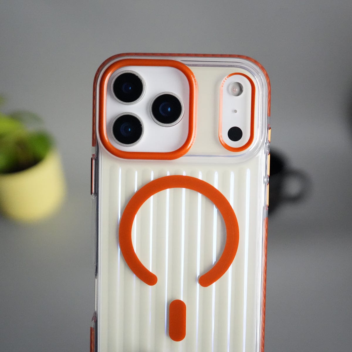 iPhone 17 Pro Max Transparent MagSafe Suitcase Design Case Back Cover