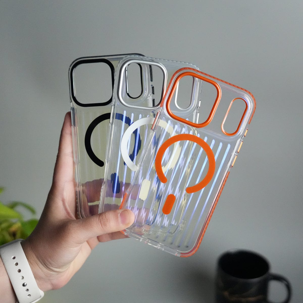 iPhone 17 Pro Max Transparent MagSafe Suitcase Design Case Back Cover
