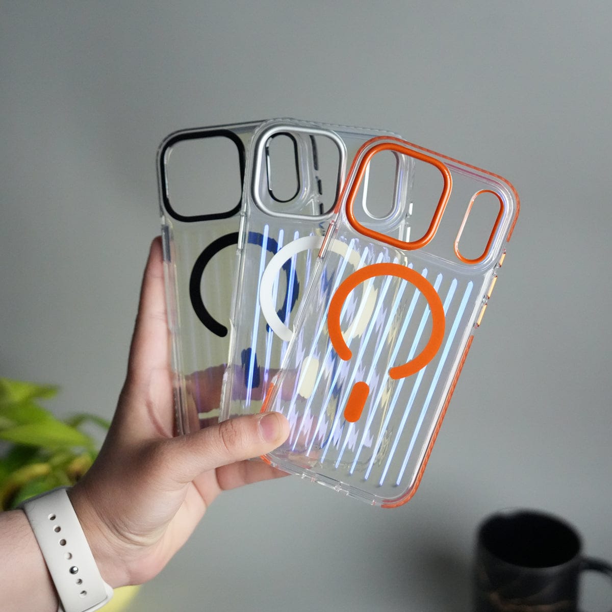 iPhone 17 Pro Max Transparent MagSafe Suitcase Design Case Back Cover
