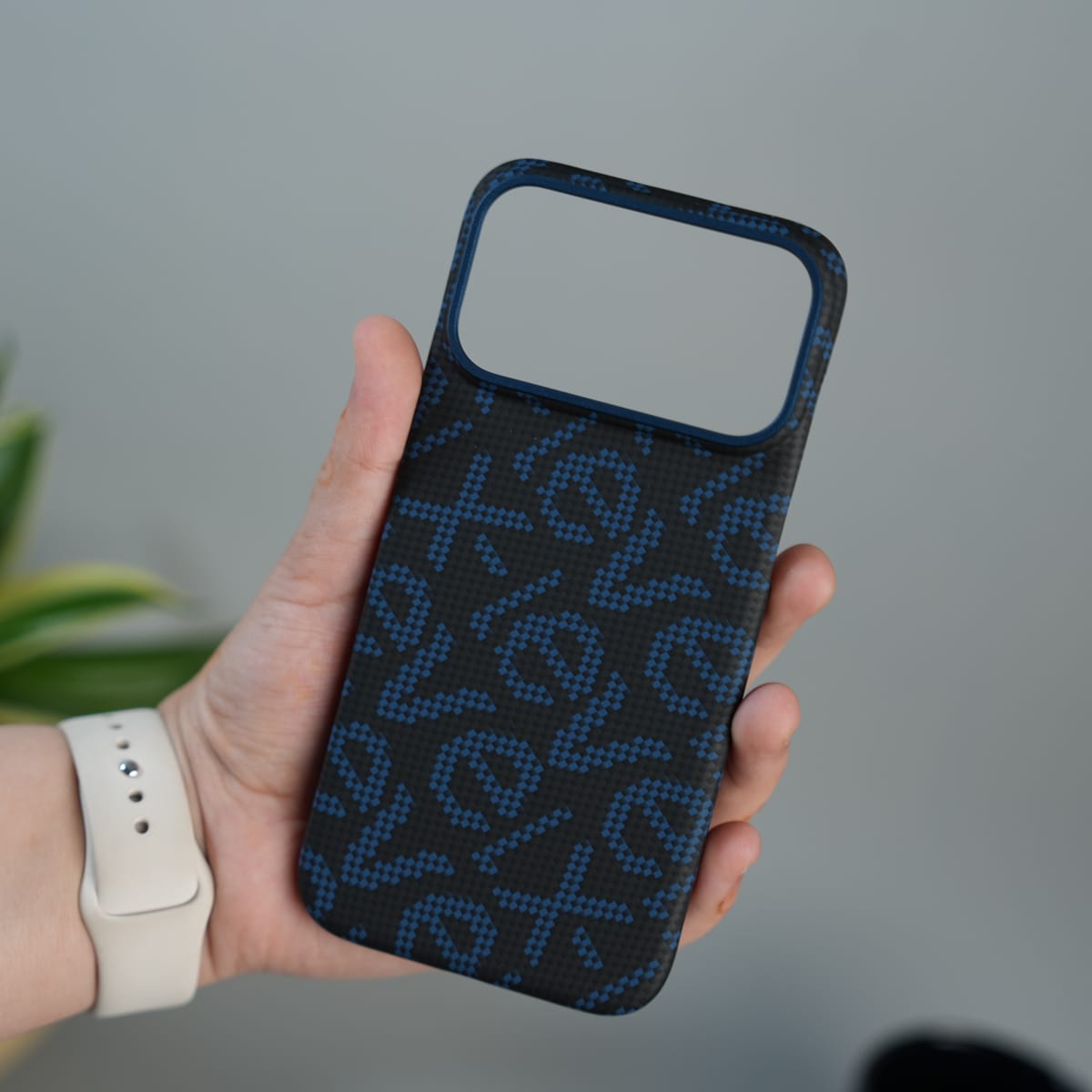 iPhone 17 Pro Max Ultra-Thin Carbon Fiber Texture Hard Pc MagSafe Case | Lightweight Back Cover