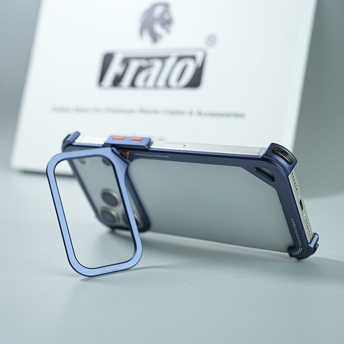 iPhone 17 Series Aluminum Alloy Metal Bumper Frame with Foldable Stand