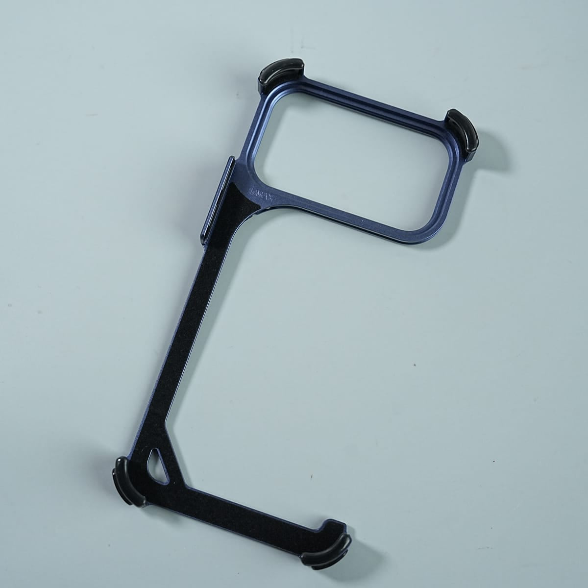 iPhone 17 Series Aluminum Alloy Metal Bumper Frame with Foldable Stand