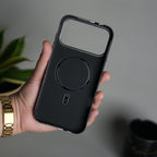 iPhone 17 Series Carbon Fiber Texture Aramid Design Hard Pc MagSafe Cover | Stripe Design