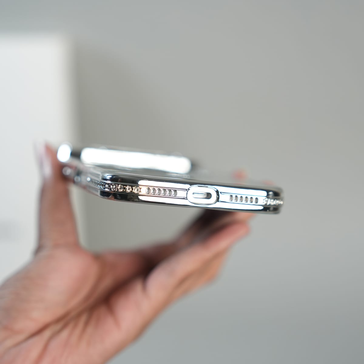 iPhone 17 Series Luxury Crystal MagSafe Case with Rhinestone Camera Frame