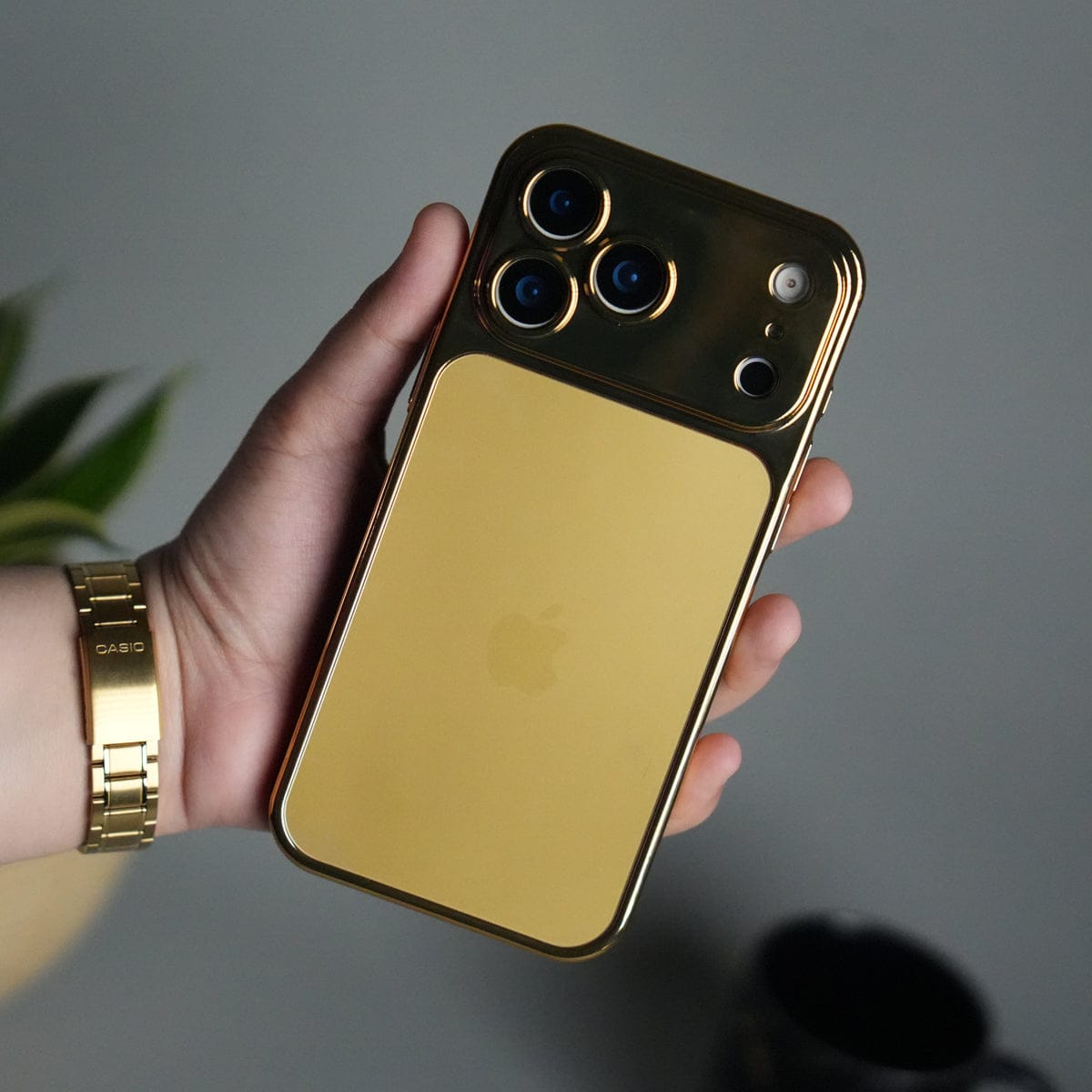 iPhone 17 Series Luxury Gold Mirror Case | Electroplated Back with Camera Protection Cover
