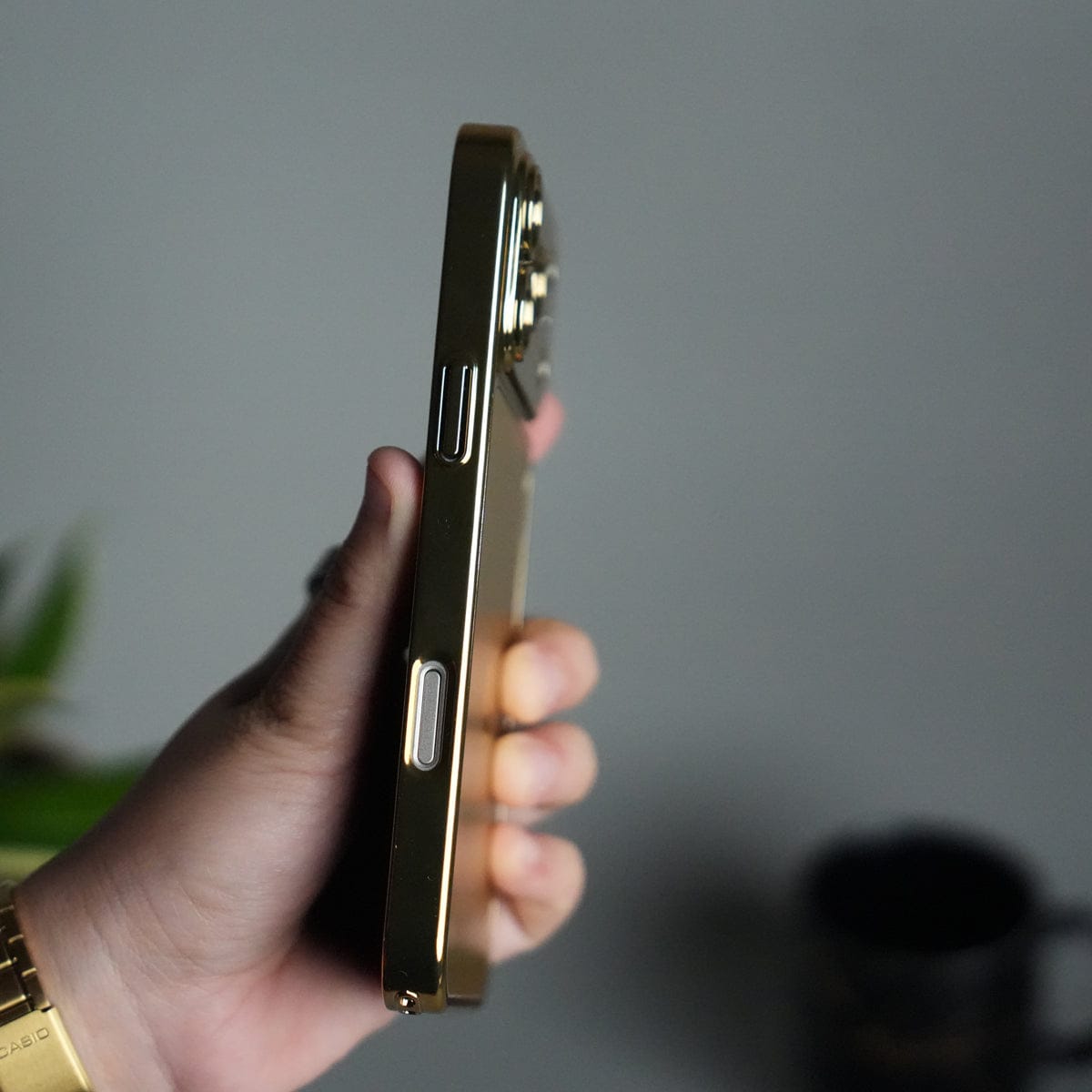 iPhone 17 Series Luxury Gold Mirror Case | Electroplated Back with Camera Protection Cover