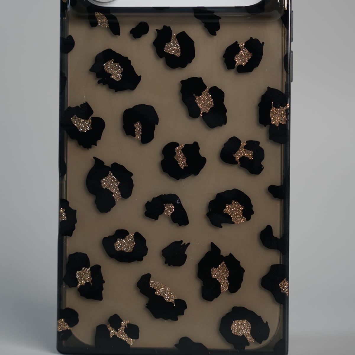 iPhone 17 Series Luxury Leopard Print Glossy Silicone Case