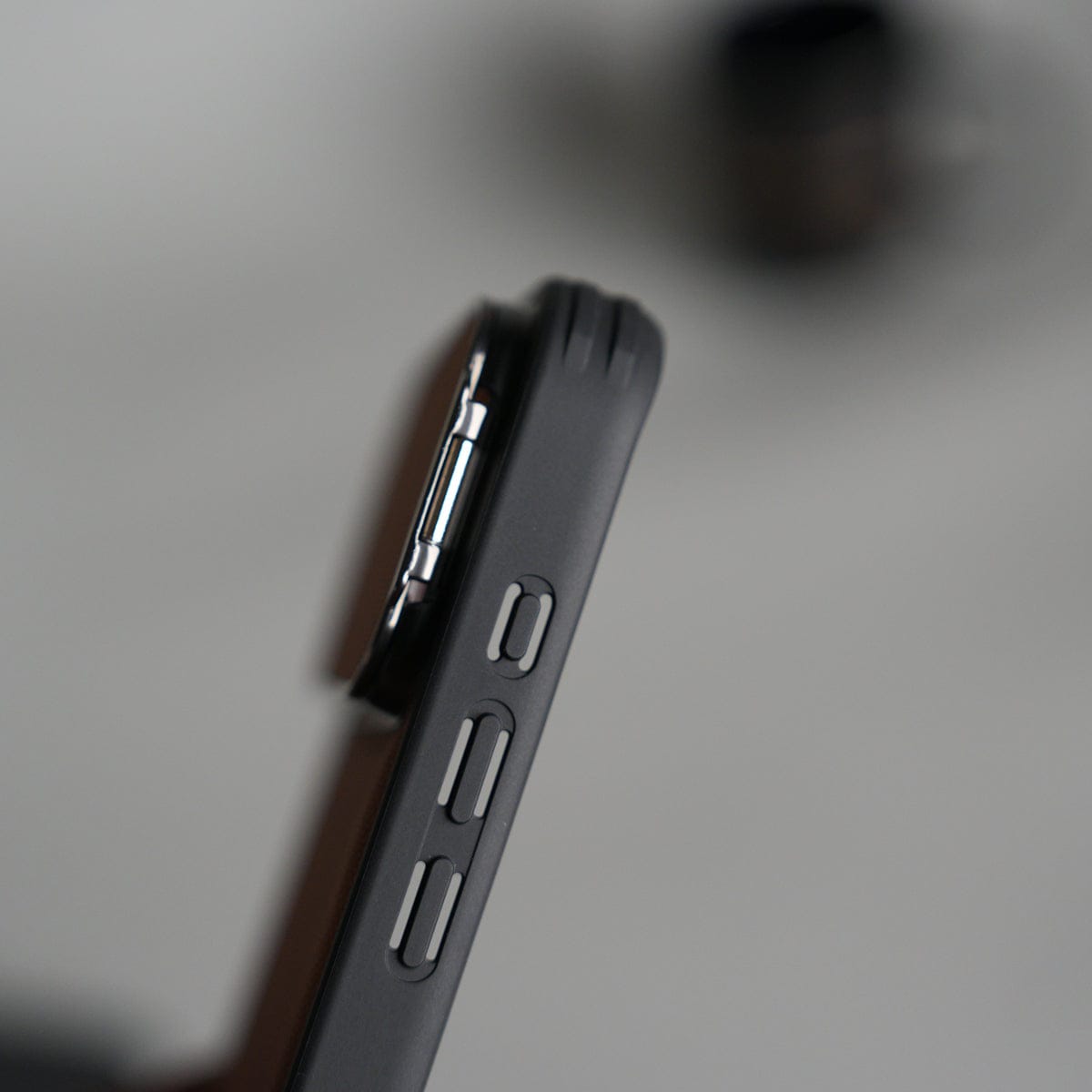 iPhone 17 Series Metal Camera Cap Stand Case Cover