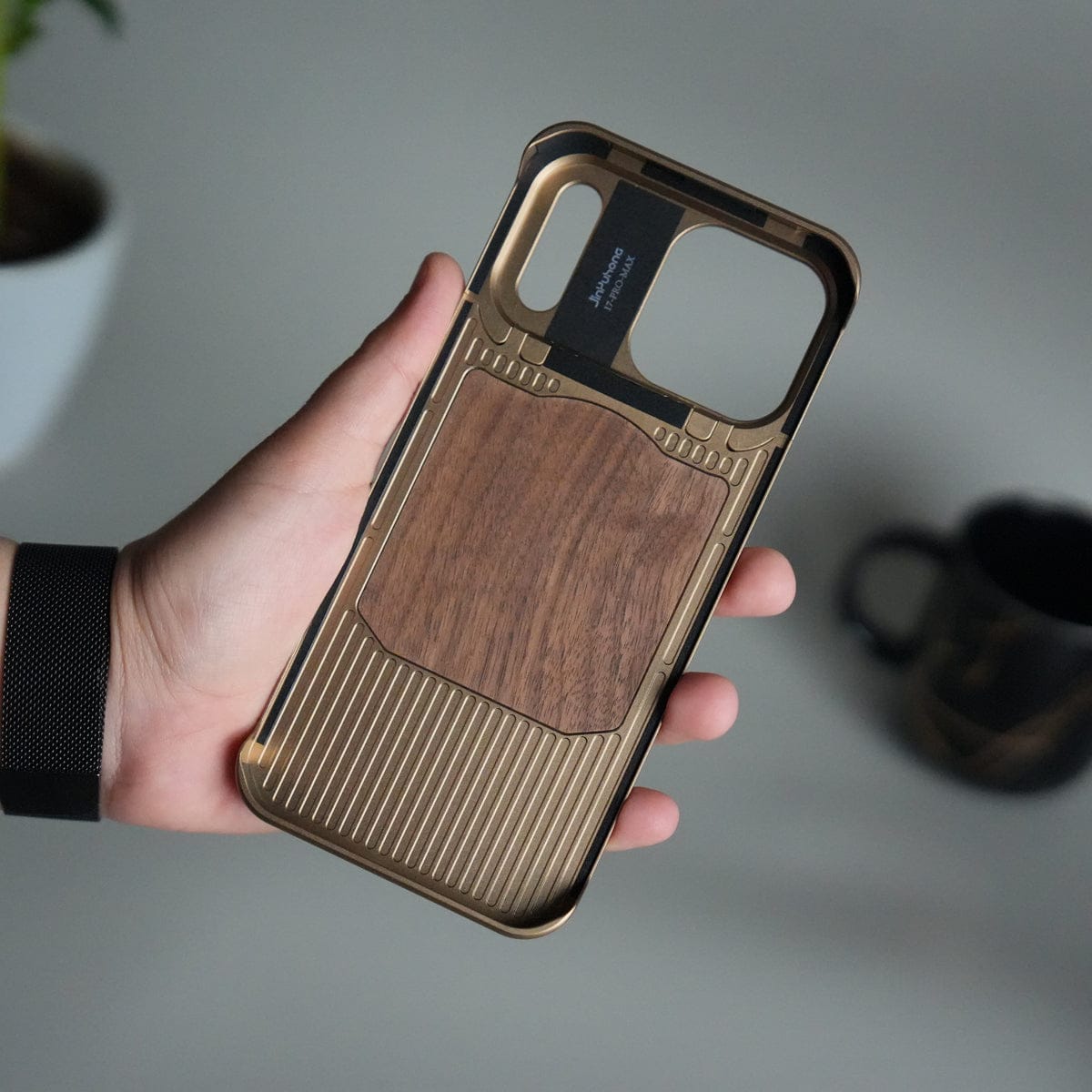 iPhone 17 Series Metallic Wood Leather AeroFLex Aluminium Case With Rotating Stand