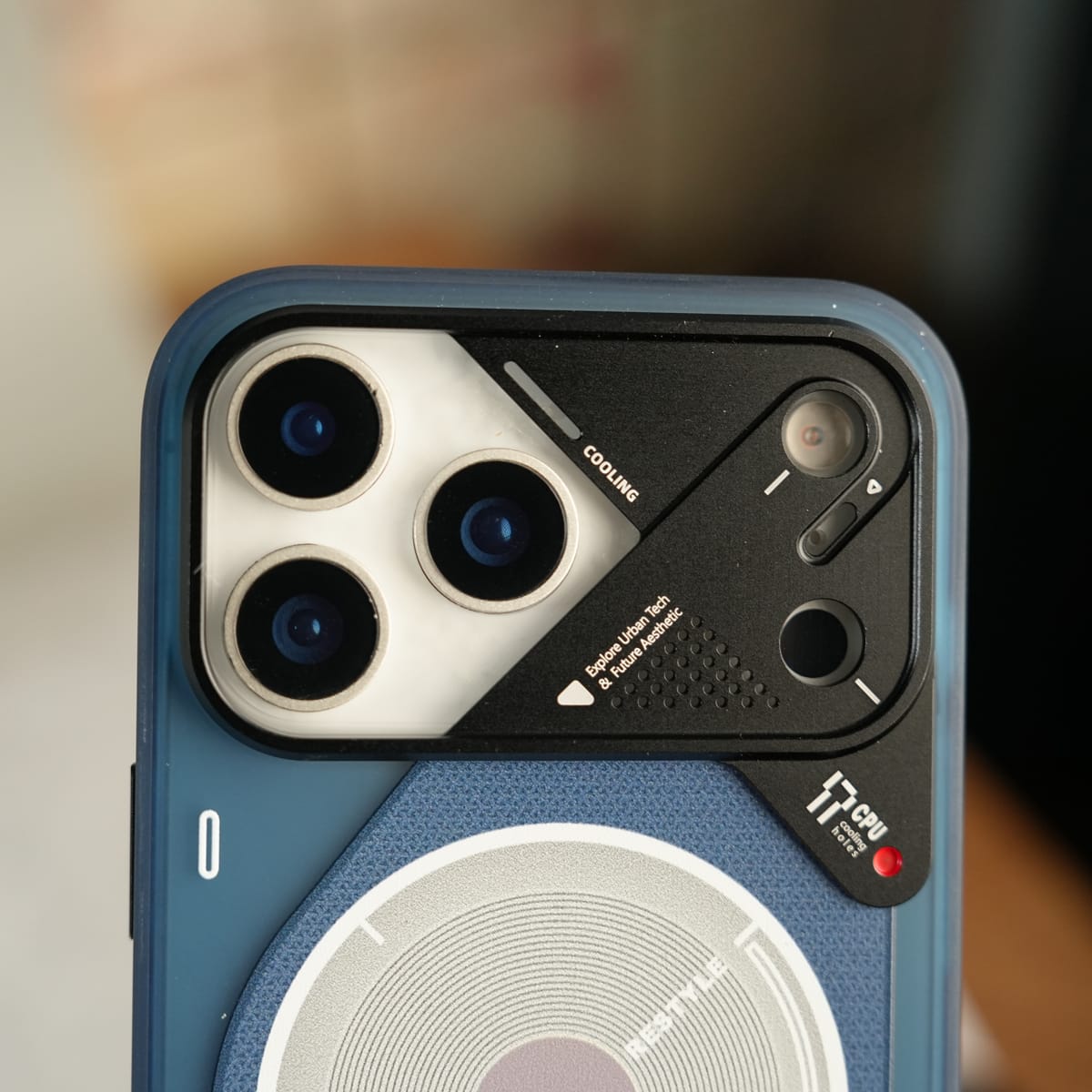 iPhone 17 Series Modern Cyber Protective Cover